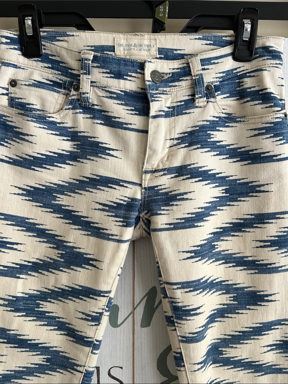 Denim & Supply Ralph Lauren Women’s Blue & Cream Patterned Slim Jeans, size 26 - Picture 2 of 5